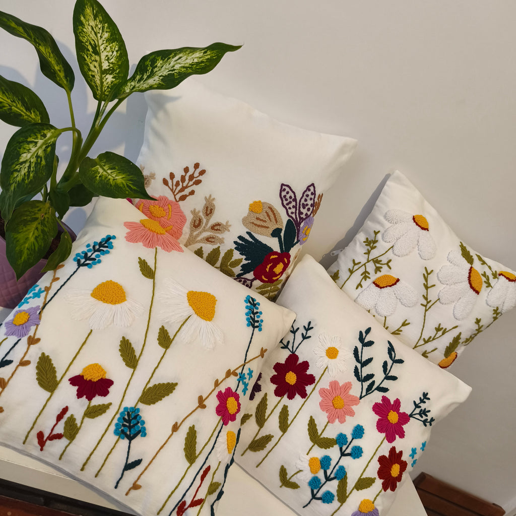 Gizemli Bahçe Kırlent Kılıfı