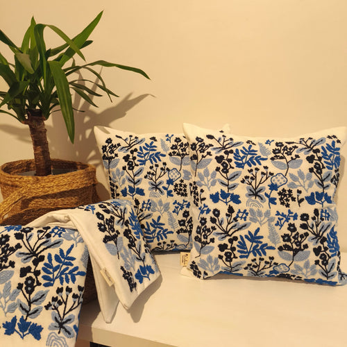 Blue Blanc Throw Pillow